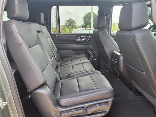 2023 Chevrolet Suburban LT