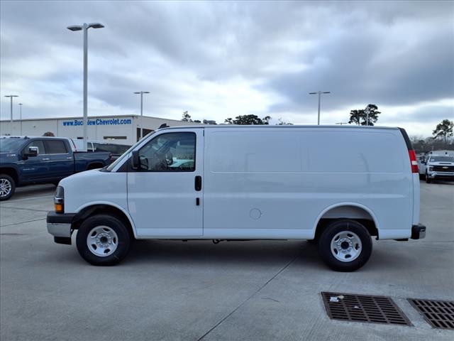 2025 Chevrolet Express 2500
