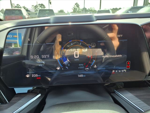 2025 Chevrolet Suburban LS