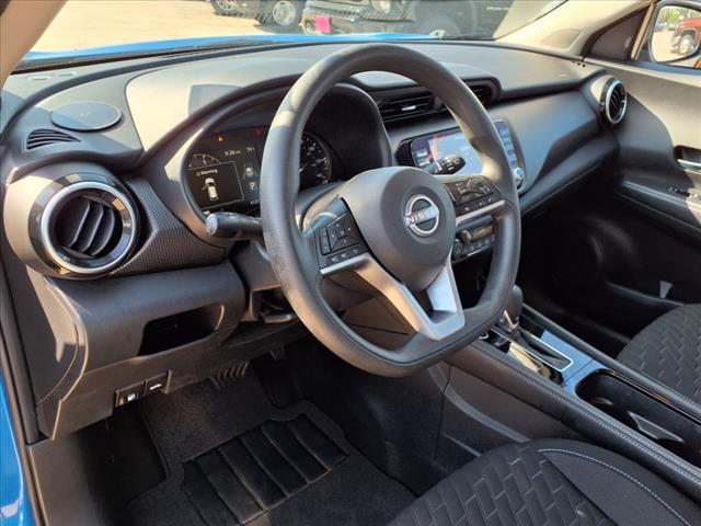 2022 Nissan Kicks SV