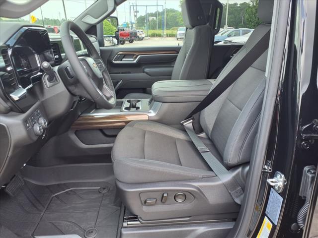 2025 Chevrolet Silverado 3500HD LT