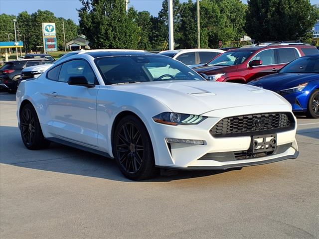 2022 Ford Mustang EcoBoost