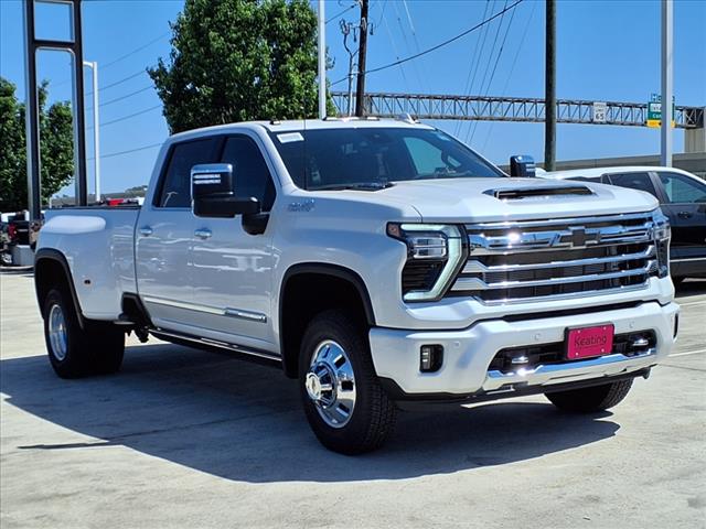 2025 Chevrolet Silverado 3500HD High Country