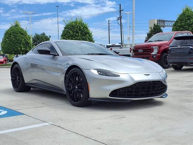 2023 Aston Martin Vantage Base