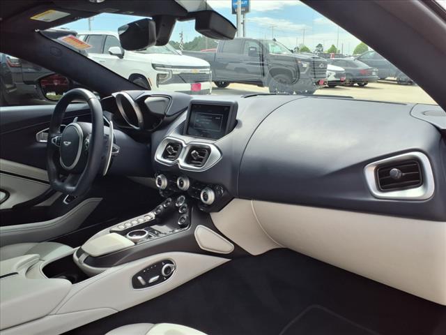 2023 Aston Martin Vantage Base
