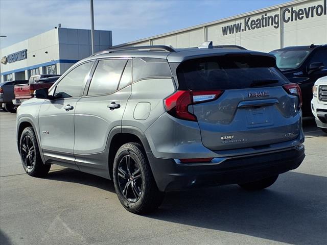 2024 GMC Terrain AT4