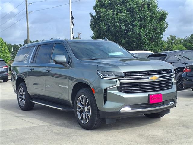 2023 Chevrolet Suburban LT