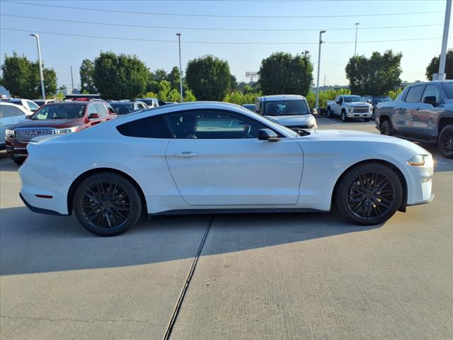 2022 Ford Mustang EcoBoost