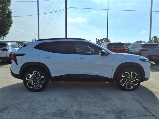 2025 Chevrolet Trax RS