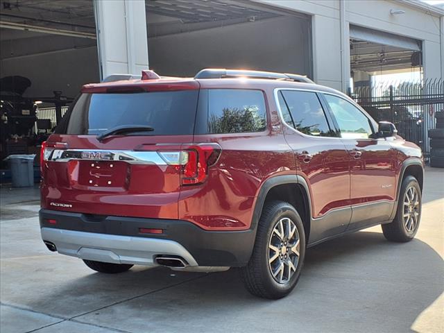 2023 GMC Acadia SLT