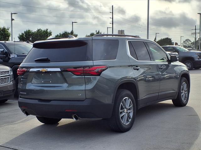 2022 Chevrolet Traverse LT Cloth