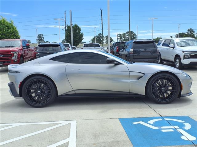 2023 Aston Martin Vantage Base