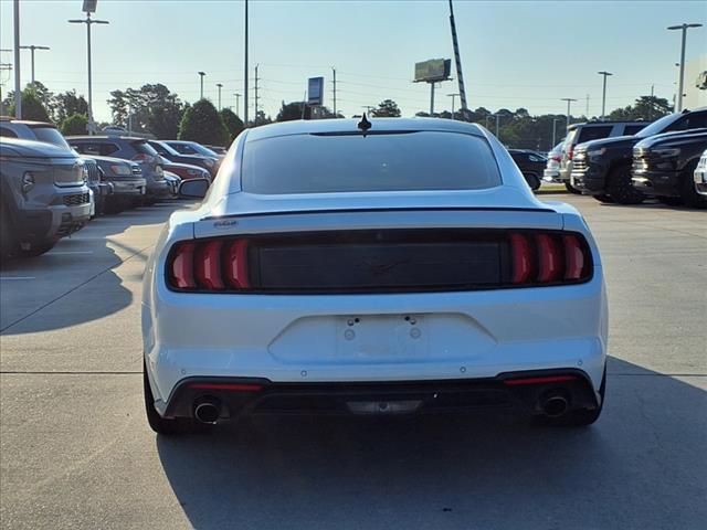 2022 Ford Mustang EcoBoost