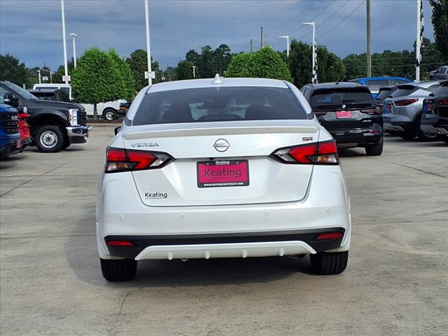 2024 Nissan Versa SR