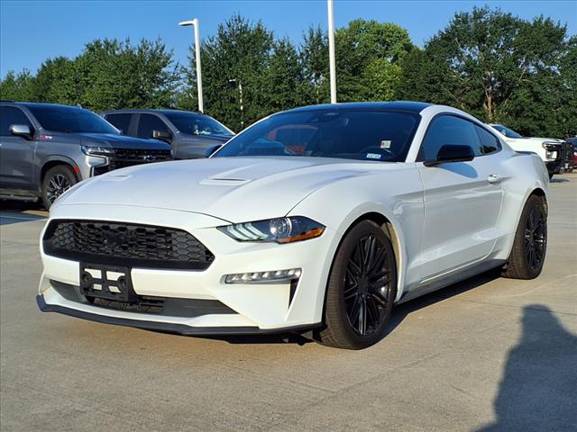 2022 Ford Mustang EcoBoost