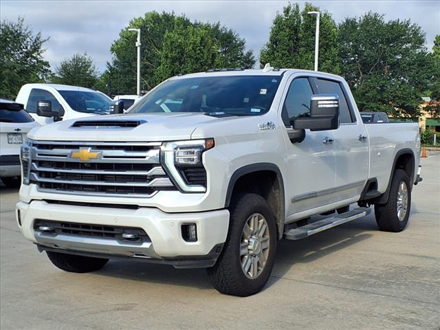2025 Chevrolet Silverado 3500HD High Country
