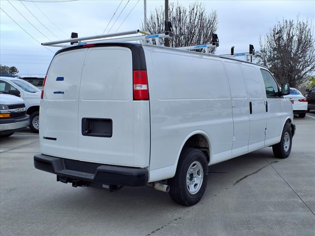 2024 Chevrolet Express 2500