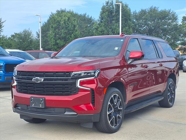 2023 Chevrolet Suburban RST
