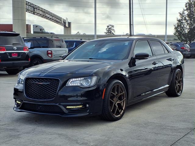 2021 Chrysler 300 S V8