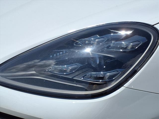 2021 Porsche Cayenne 