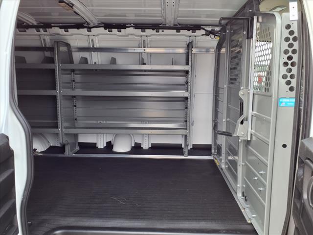 2024 Chevrolet Express 2500