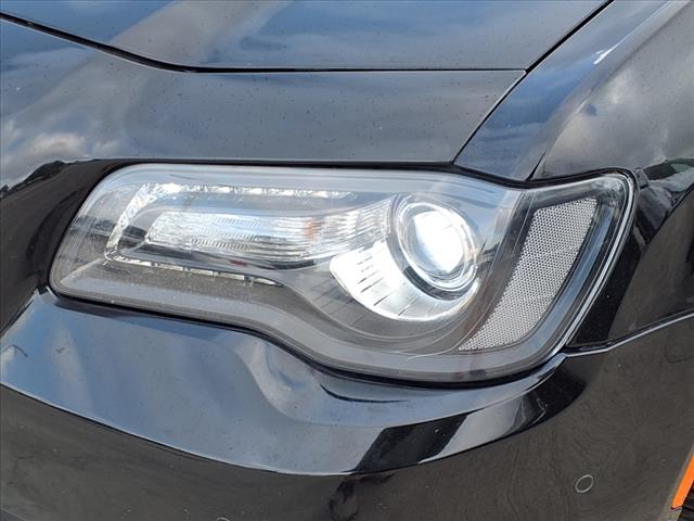 2021 Chrysler 300 S V8