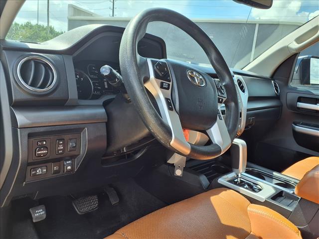 2018 Toyota Tundra SR5