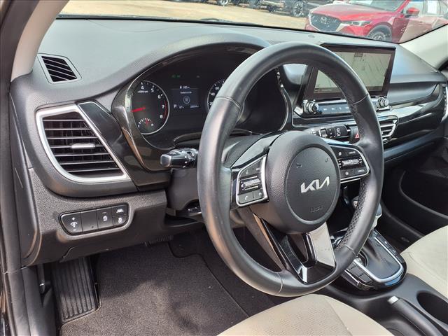 2022 Kia Seltos EX