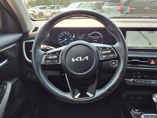 2024 Kia Seltos EX