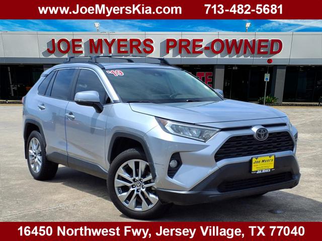 2019 Toyota RAV4 XLE Premium