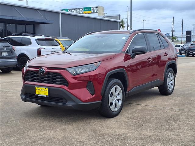 2020 Toyota RAV4 LE