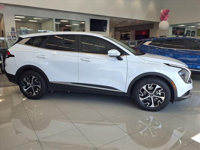 2025 Kia Sportage EX