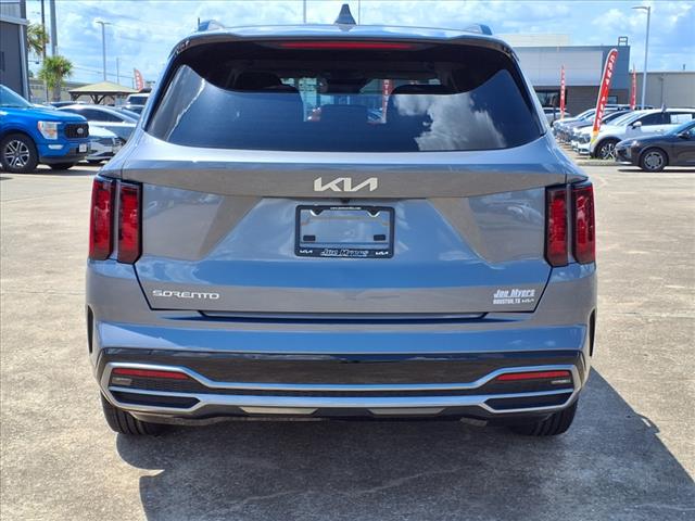 2023 Kia Sorento S