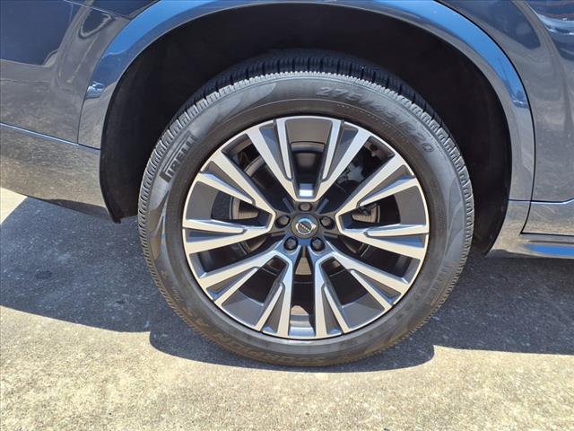 2022 Volvo XC90 T5 Momentum