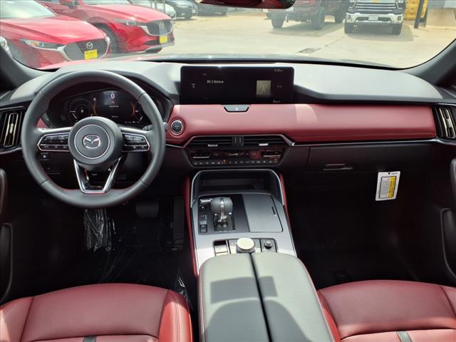 2025 Mazda CX-70 Plug-in Hybrid Premium Plus