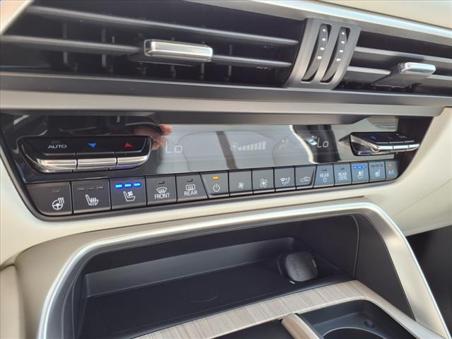 2025 Mazda CX-90 Plug-in Hybrid Premium Plus