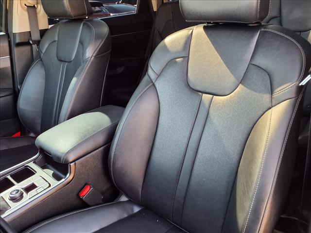 2023 Kia Sorento EX