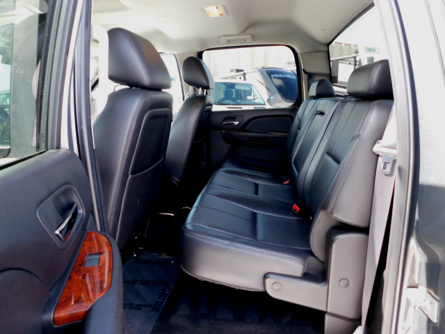 2011 GMC Sierra 2500HD SLT
