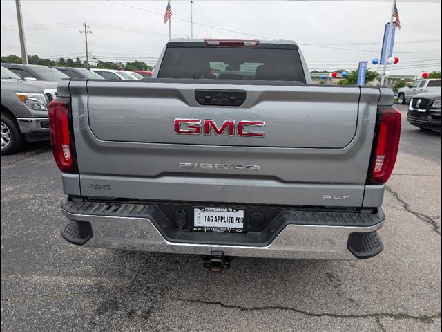 2025 GMC Sierra 1500 SLT