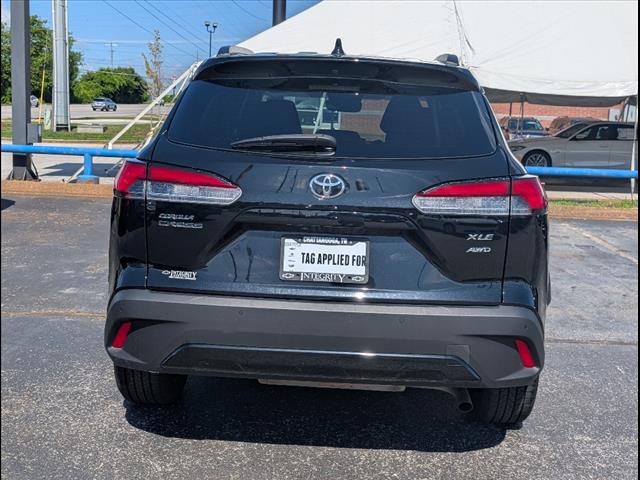 2024 Toyota Corolla Cross XLE