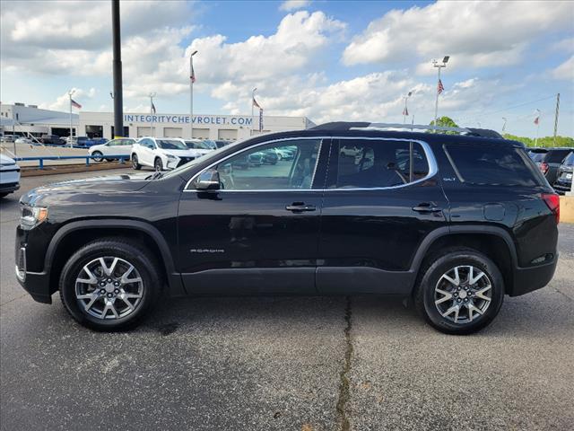 2023 GMC Acadia SLT
