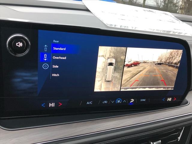 2025 Chevrolet Suburban LS