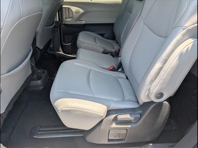 2023 Toyota Sienna XLE 8-Passenger
