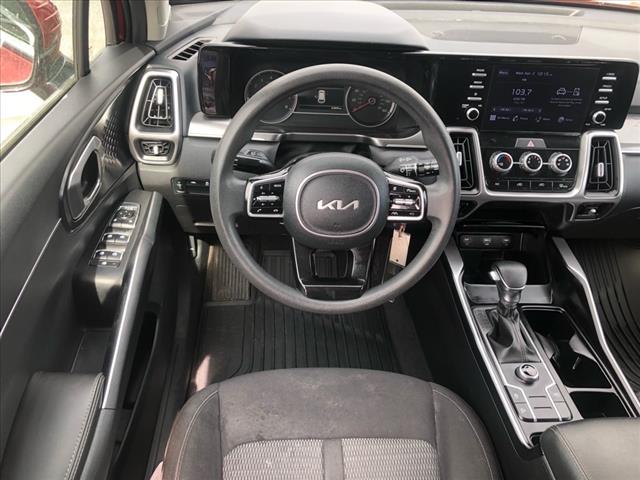 2022 Kia Sorento LX
