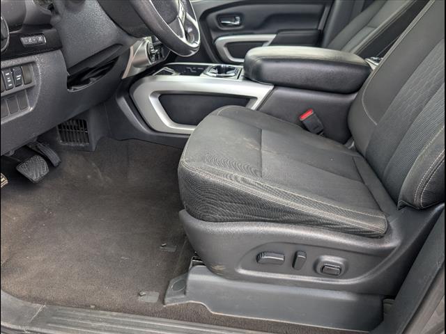 2018 Nissan Titan XD SV