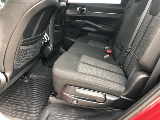 2022 Kia Sorento LX