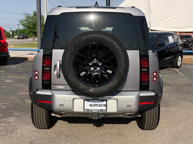 2024 Land Rover Defender 110 P300 S