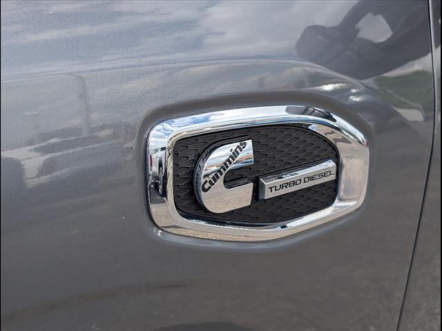 2018 Nissan Titan XD SV