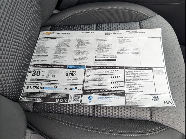 2025 Chevrolet Trax LT