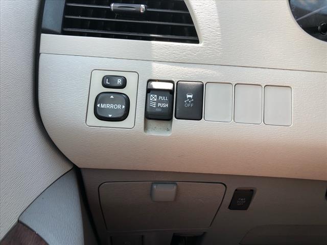 2013 Toyota Sienna XLE 8-Passenger